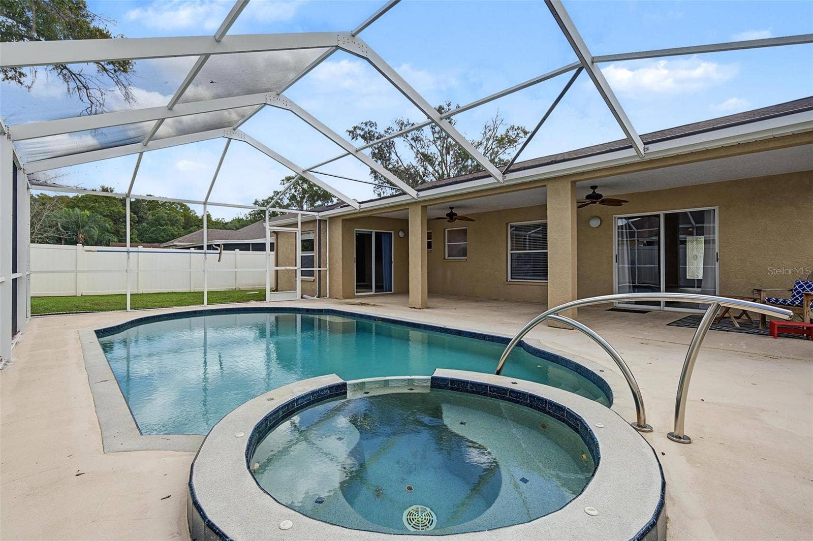 5809 BLACK WALNUT COURT, Tampa, FL 33625