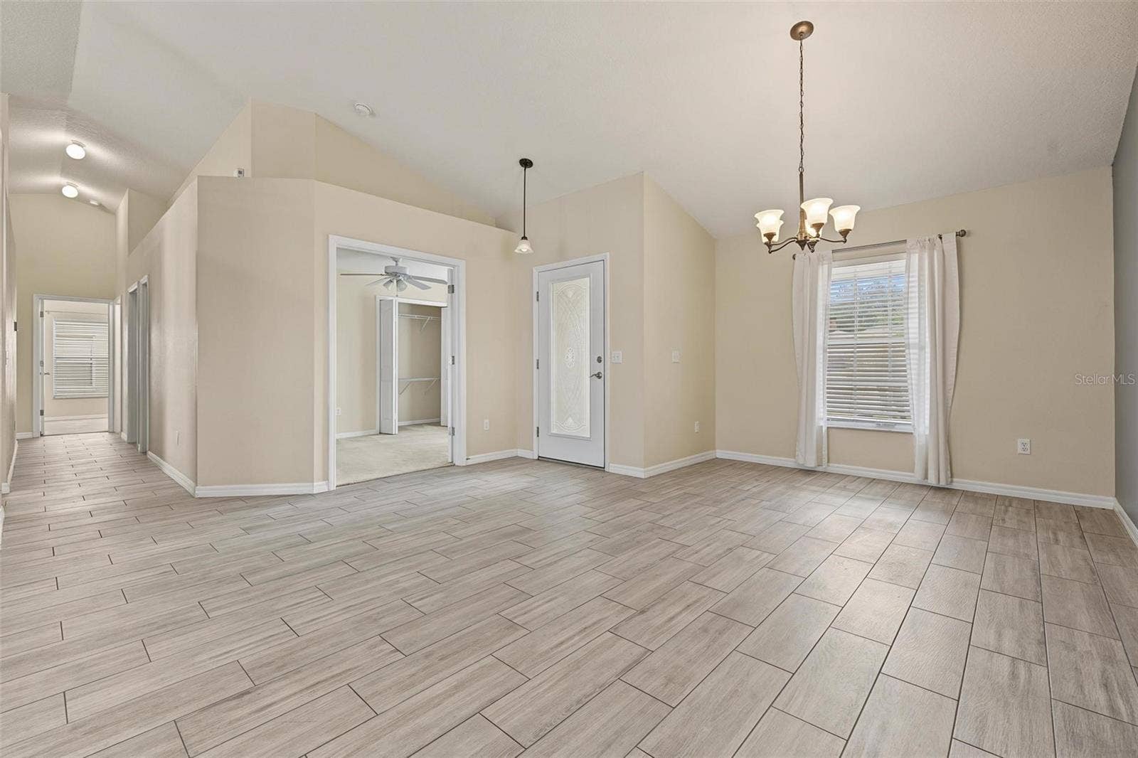 5809 BLACK WALNUT COURT, Tampa, FL 33625