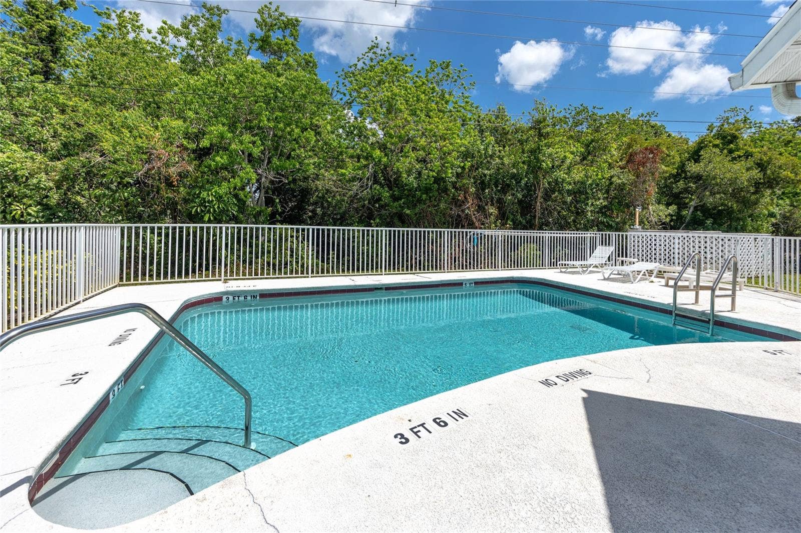 14460 MARINA WAY, #11, Seminole, FL 33776 14460 MARINA WAY, #11, Seminole, FL 33776