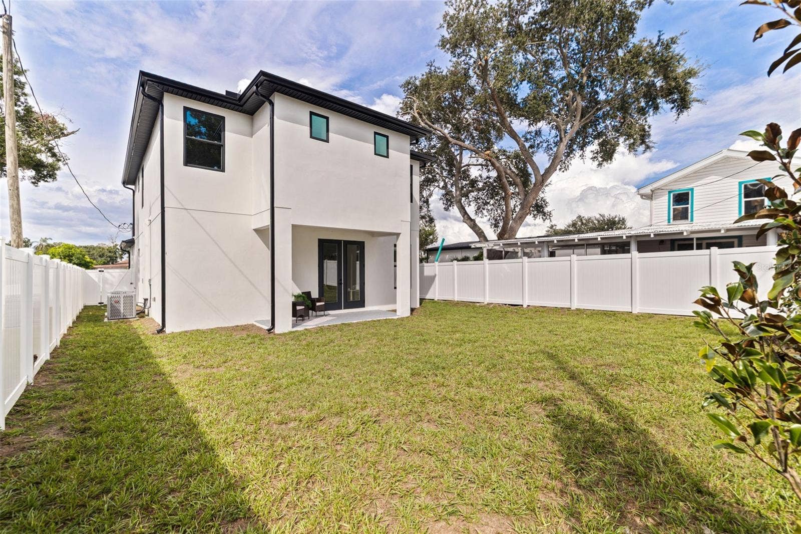4468 57TH AVENUE N, St Petersburg, FL 33714 4468 57TH AVENUE N, St Petersburg, FL 33714