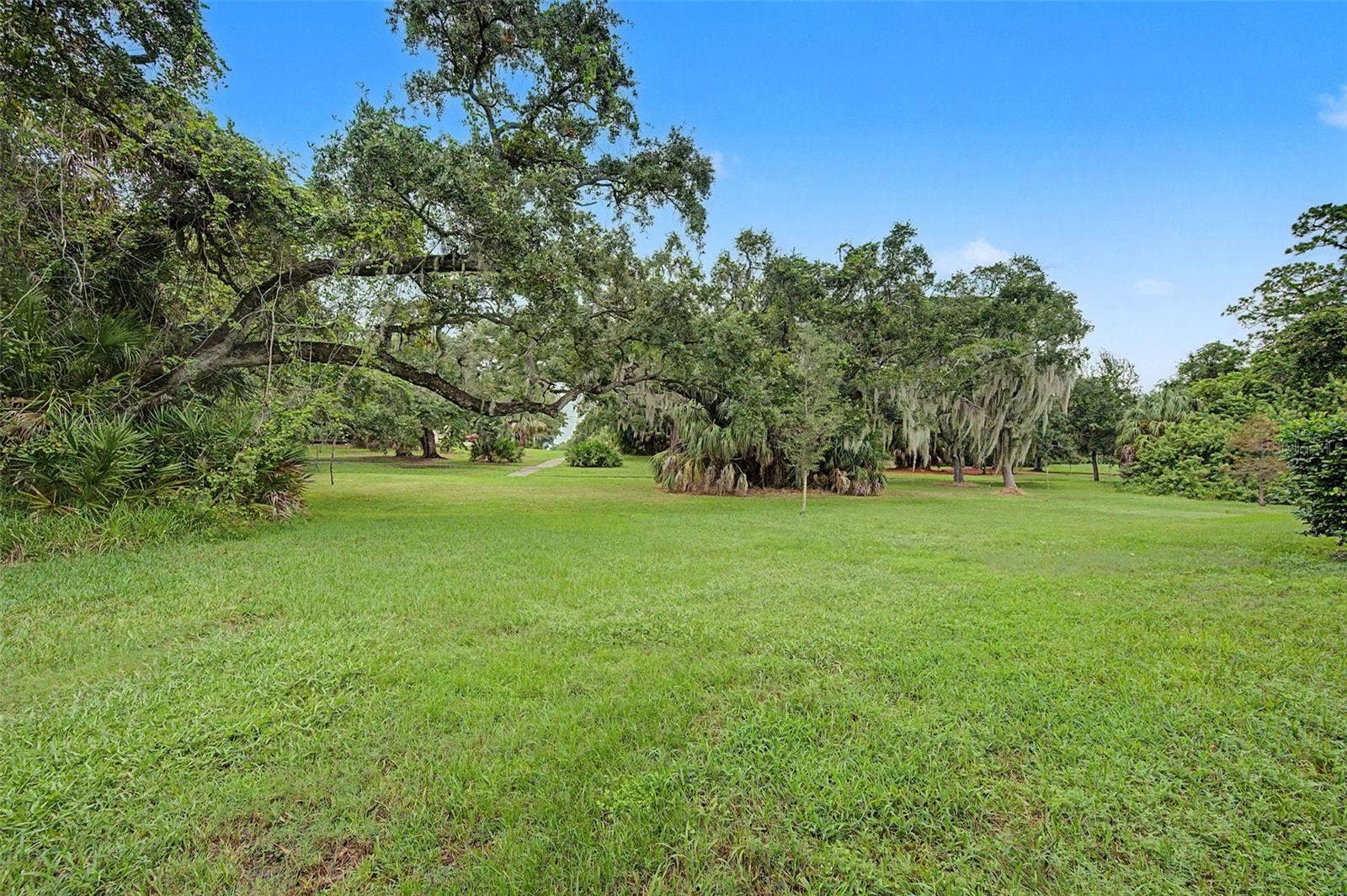 420 N BAYSHORE BOULEVARD, #104, Clearwater, FL 33759