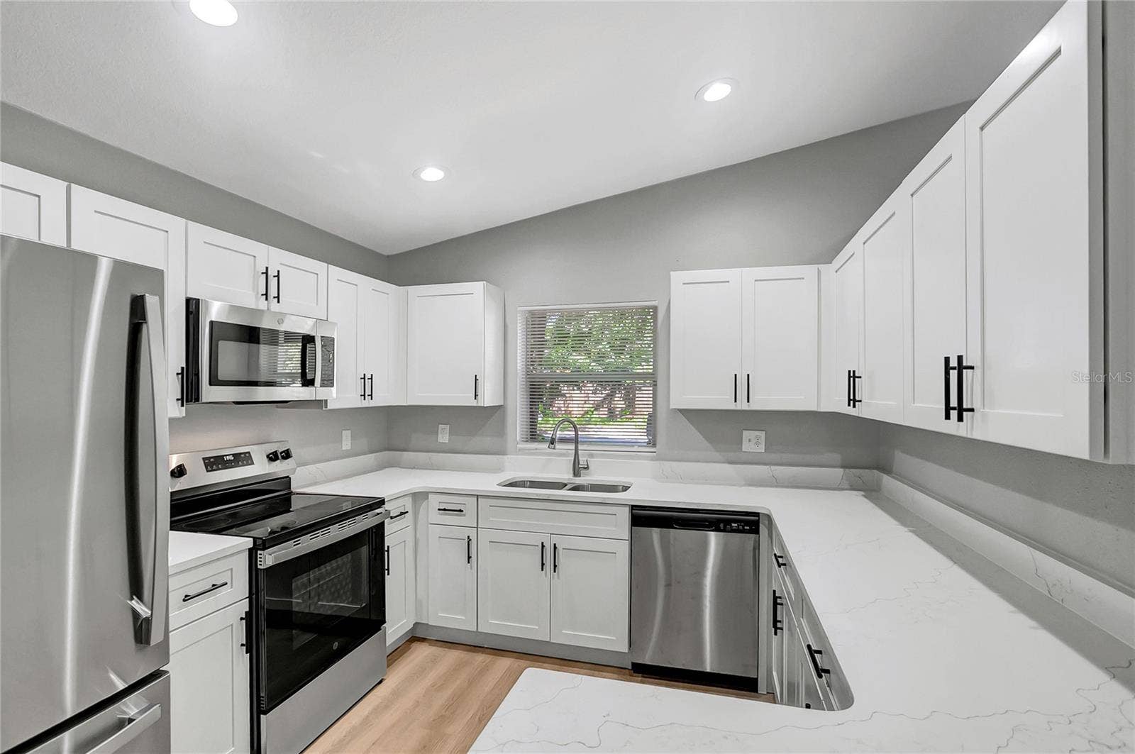 3419 E DIANA STREET, Tampa, FL 33610 3419 E DIANA STREET, Tampa, FL 33610