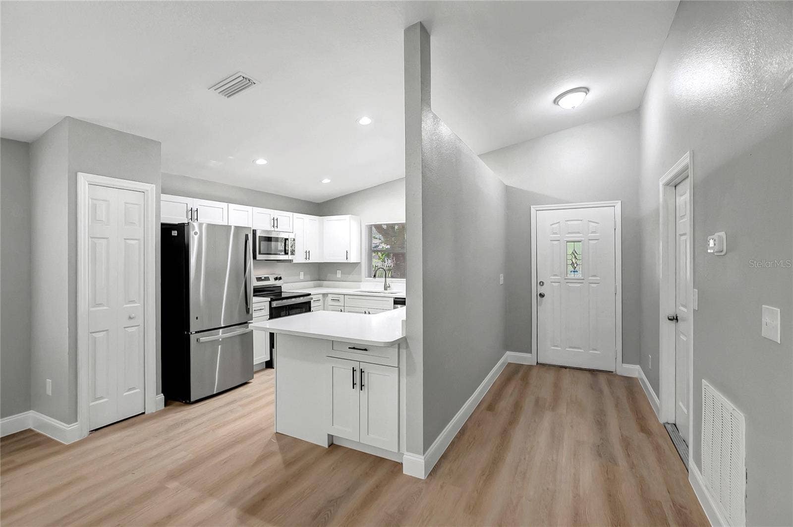 3419 E DIANA STREET, Tampa, FL 33610 3419 E DIANA STREET, Tampa, FL 33610