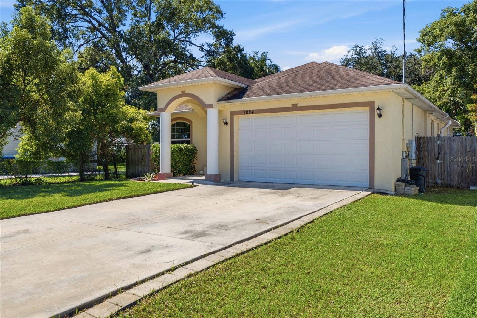 7024 N DAKOTA AVENUE, Tampa, FL 33604