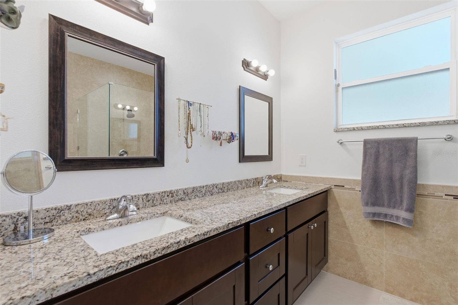 7024 N DAKOTA AVENUE, Tampa, FL 33604