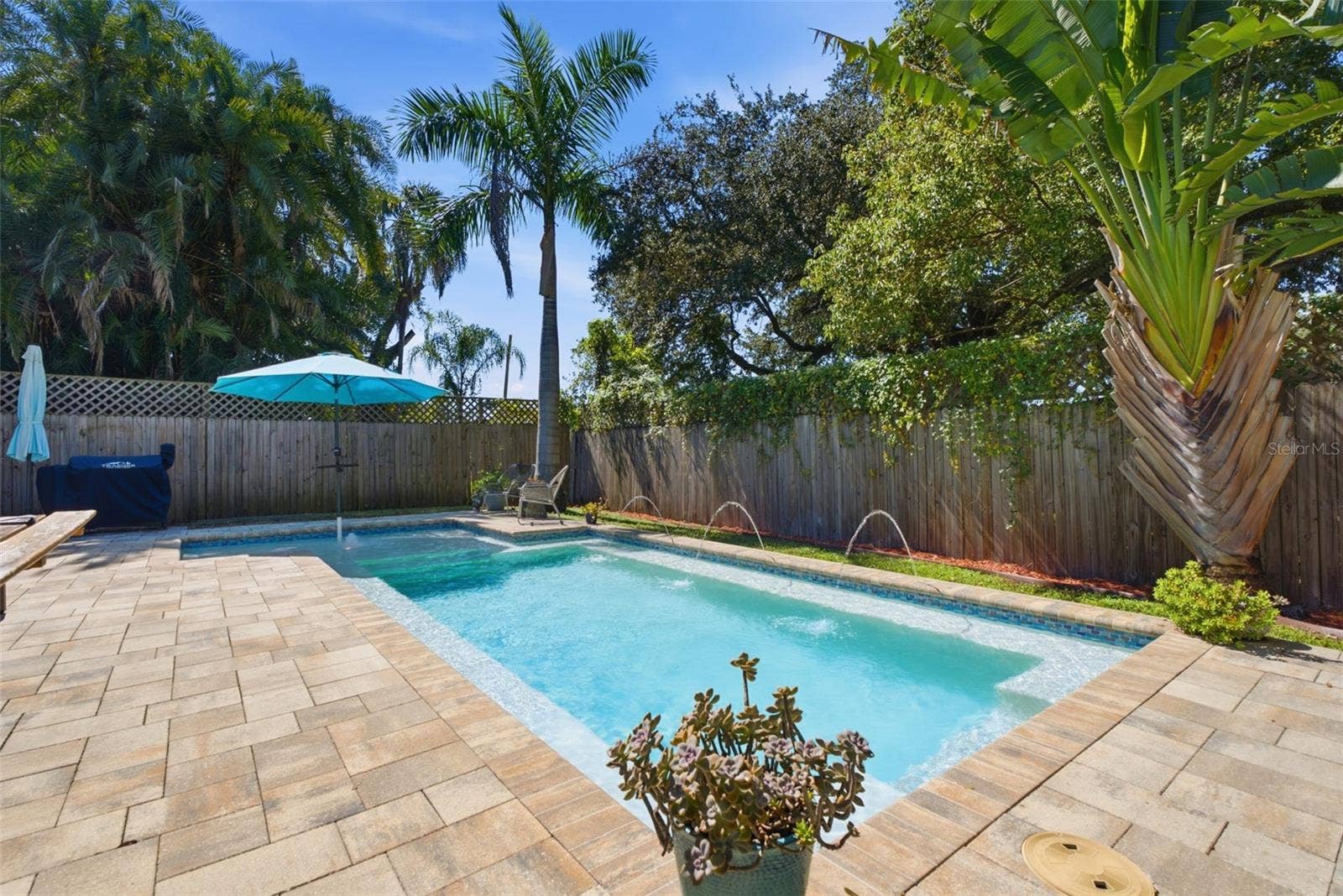 7024 N DAKOTA AVENUE, Tampa, FL 33604