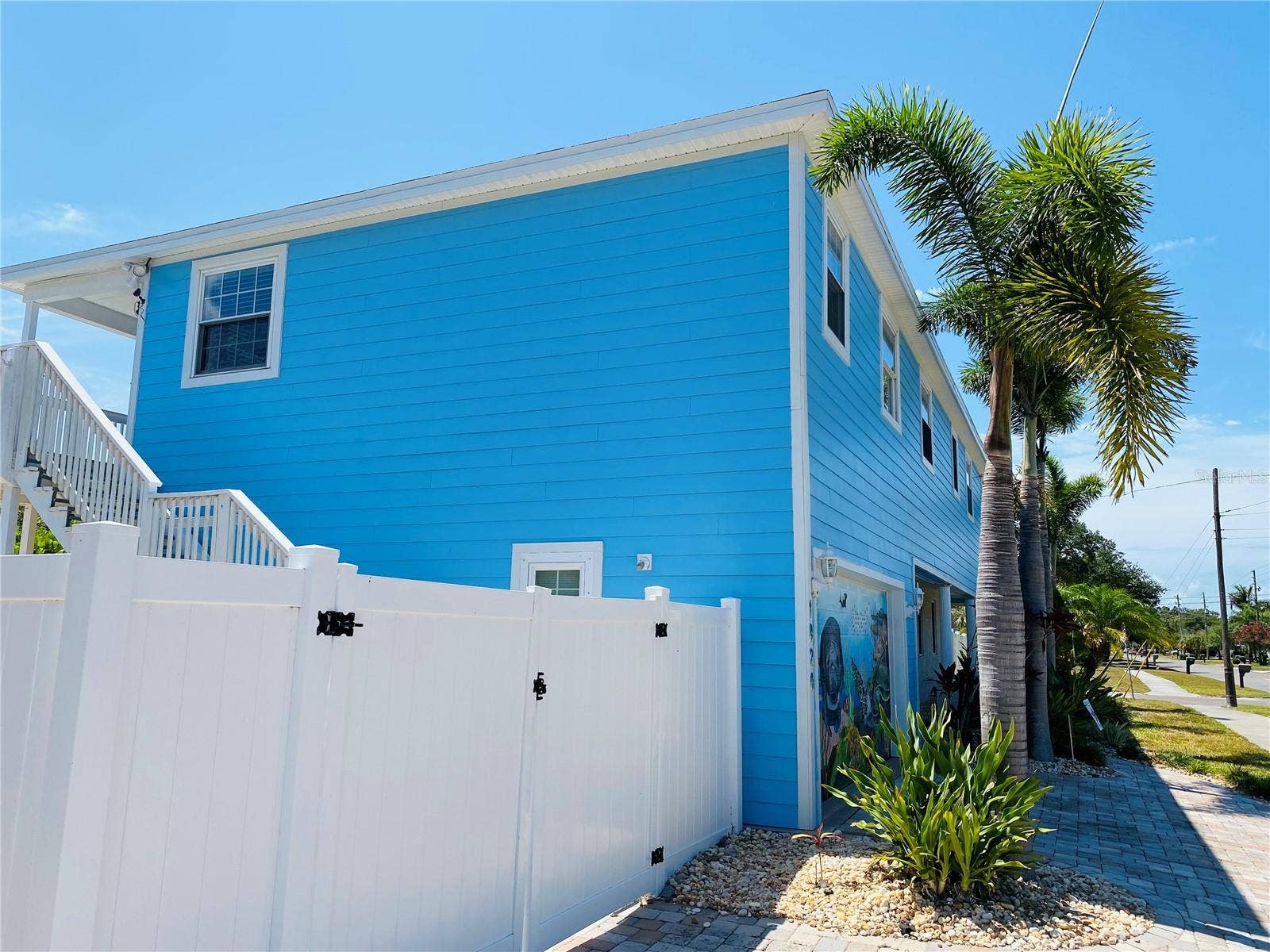 1826 58TH STREET S, Gulfport, FL 33707 1826 58TH STREET S, Gulfport, FL 33707