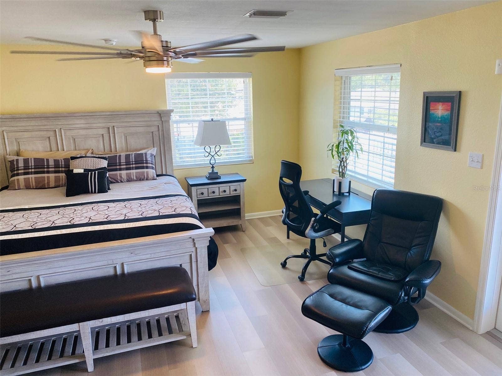 1826 58TH STREET S, Gulfport, FL 33707 1826 58TH STREET S, Gulfport, FL 33707