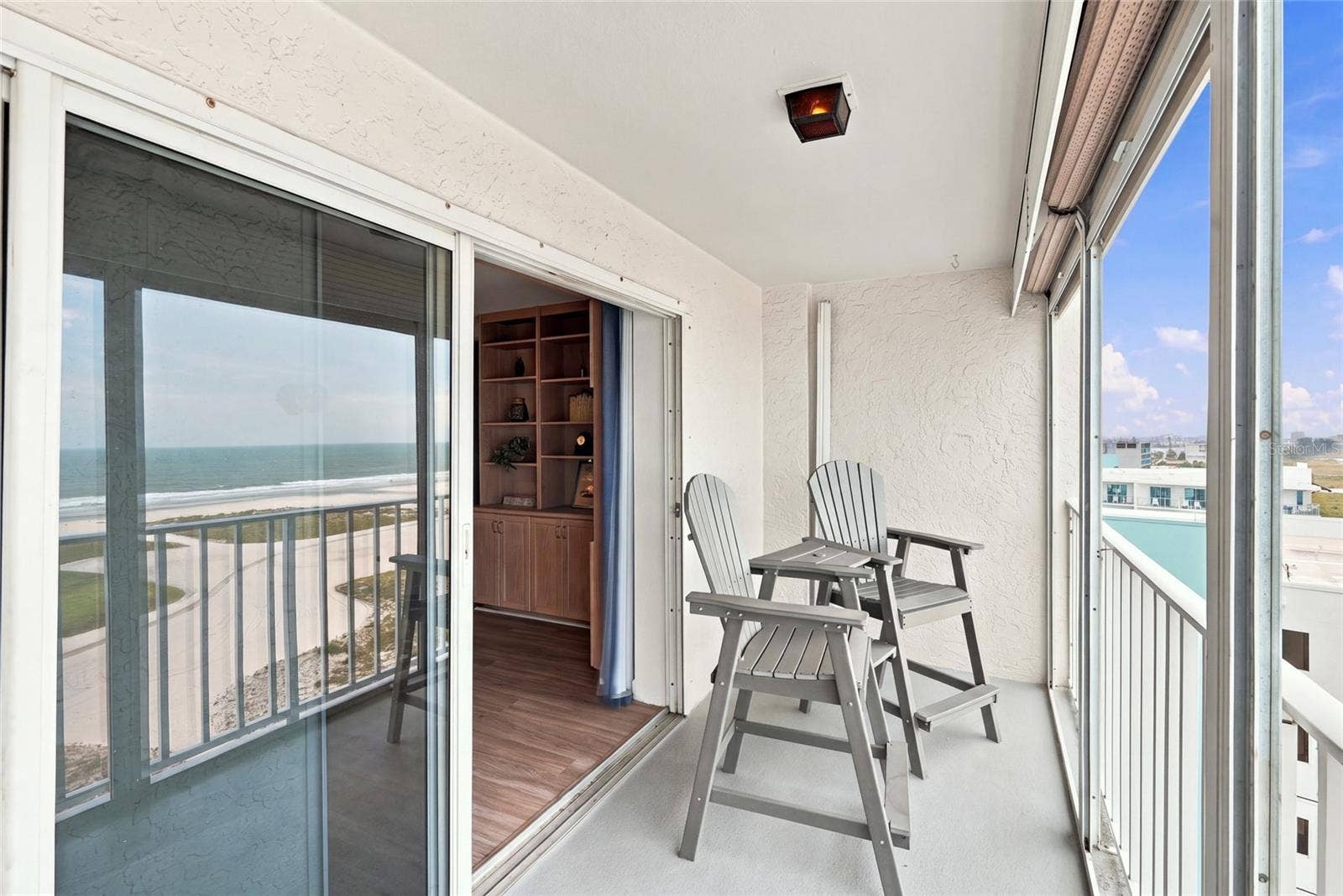 11000 GULF BOULEVARD, #1002, Treasure Island, FL 33706