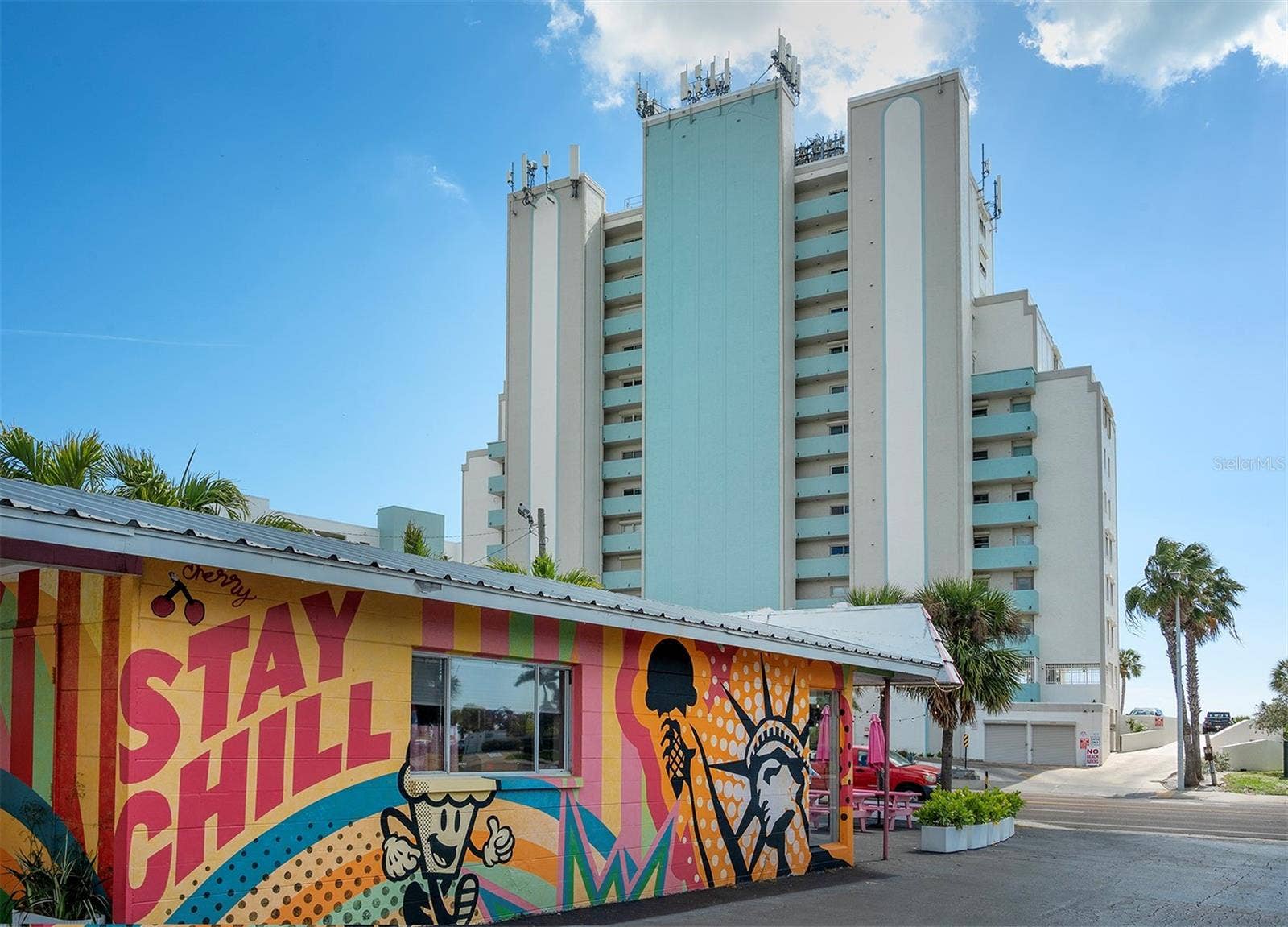 11000 GULF BOULEVARD, #1002, Treasure Island, FL 33706