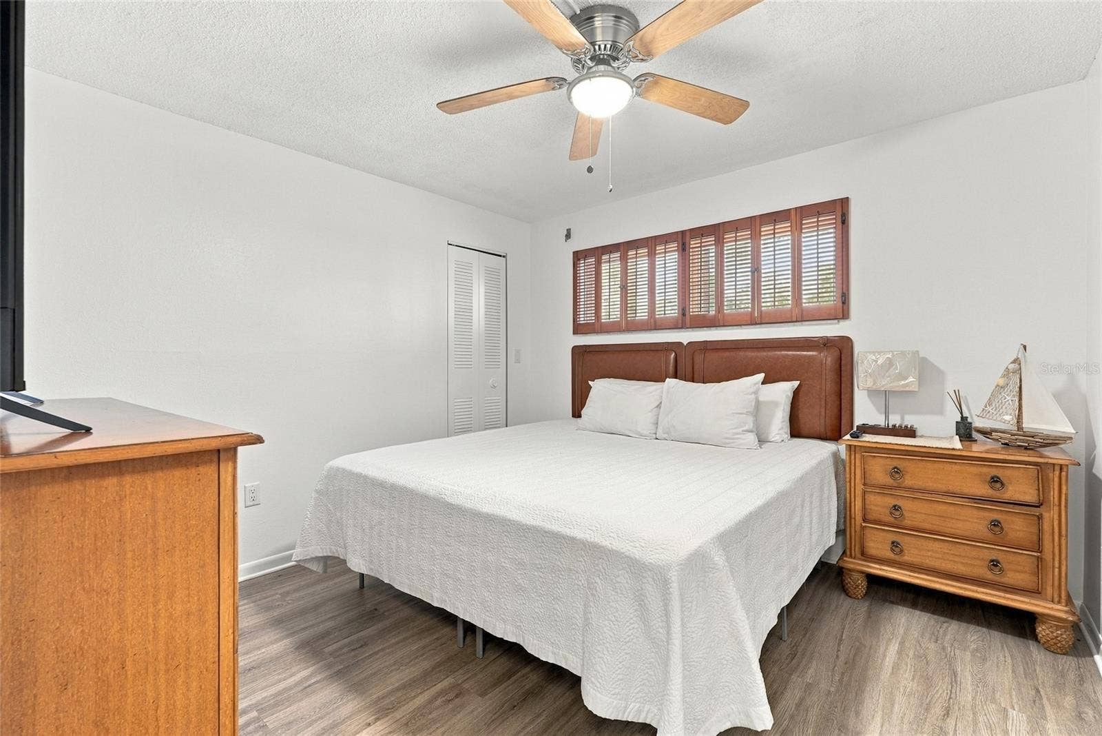11000 GULF BOULEVARD, #1002, Treasure Island, FL 33706