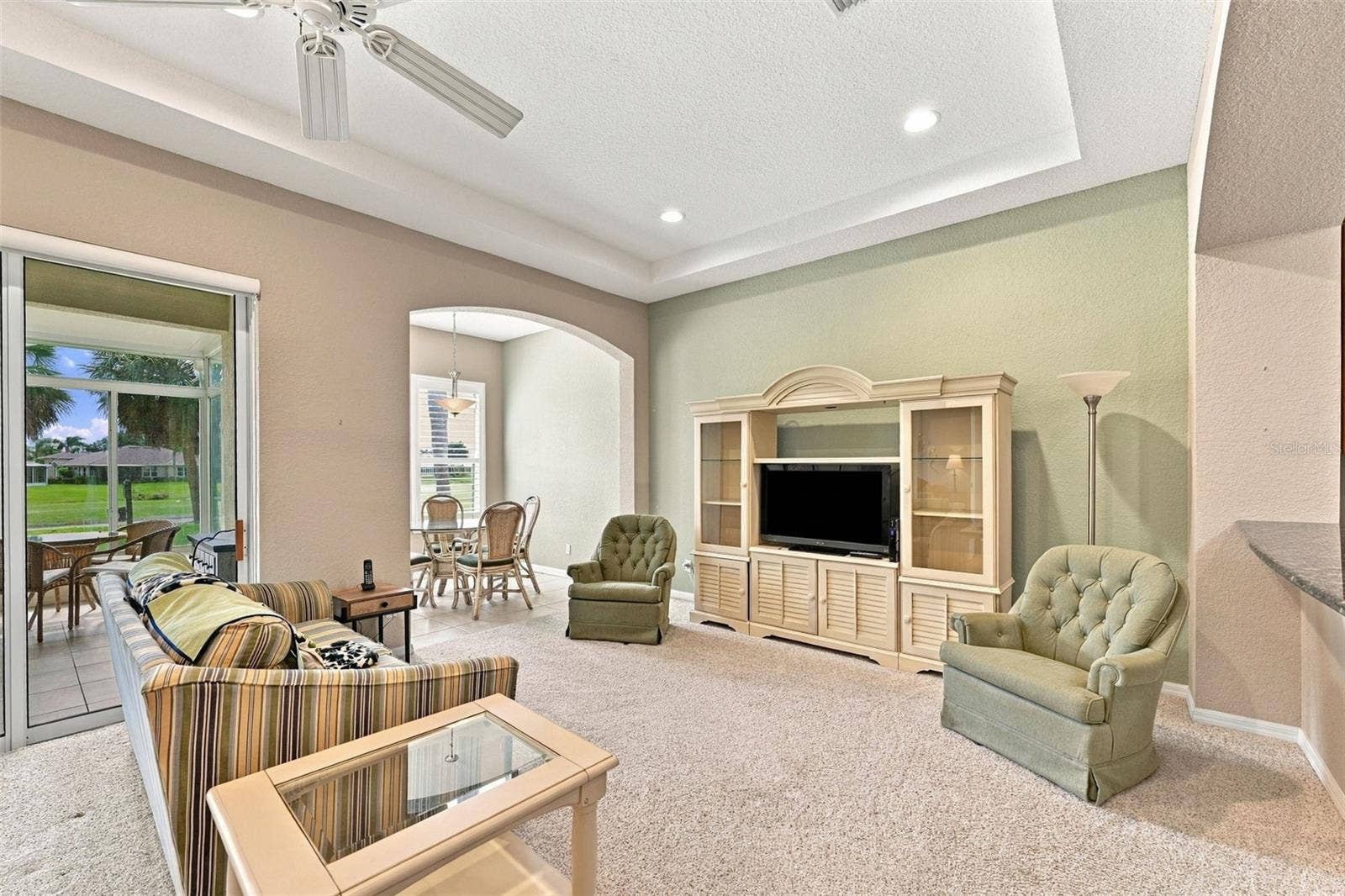 2418 KENSINGTON GREENS DRIVE, #9, Sun City Center, FL 33573 Family Room