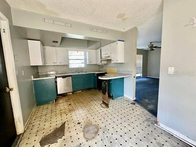 3560 APPLEWOOD TERRACE N, Pinellas Park, FL 33781 3560 APPLEWOOD TERRACE N, Pinellas Park, FL 33781