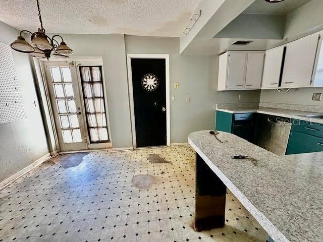 3560 APPLEWOOD TERRACE N, Pinellas Park, FL 33781 3560 APPLEWOOD TERRACE N, Pinellas Park, FL 33781