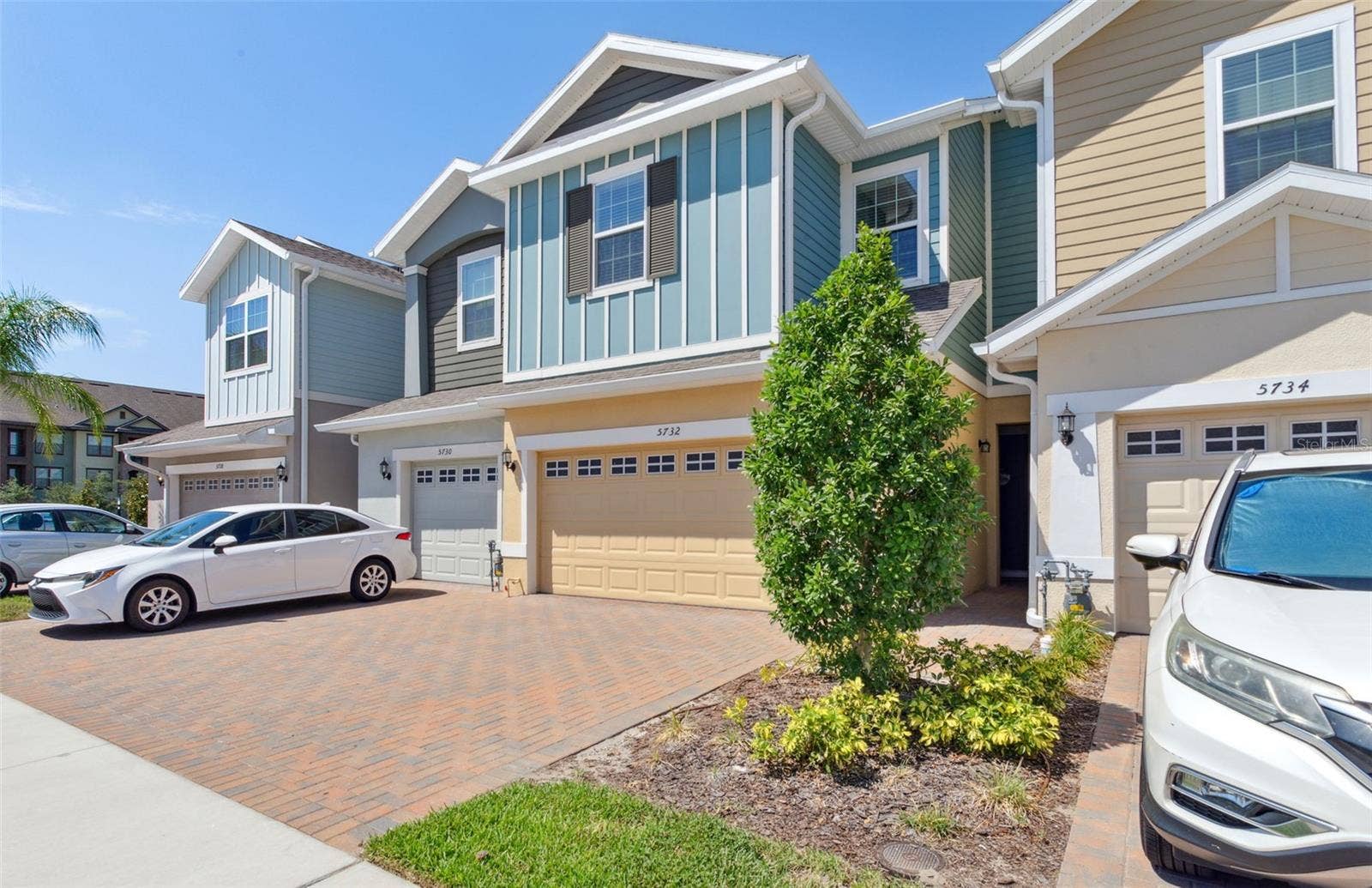 5732 SKYTOP DRIVE, Lithia, FL 33547 5732 SKYTOP DRIVE, Lithia, FL 33547