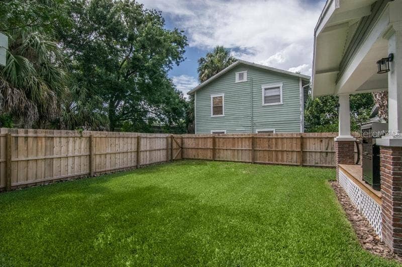 905 S BRUCE STREET, Tampa, FL 33606