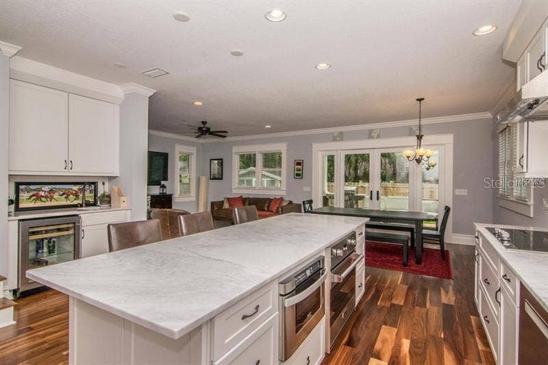 905 S BRUCE STREET, Tampa, FL 33606
