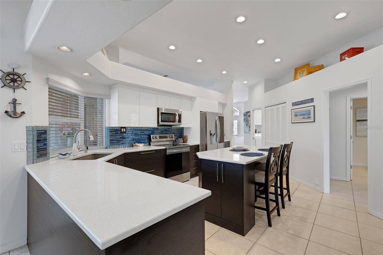 4806 PERIDIA BOULEVARD E, Bradenton, FL 34203 4806 PERIDIA BOULEVARD E, Bradenton, FL 34203