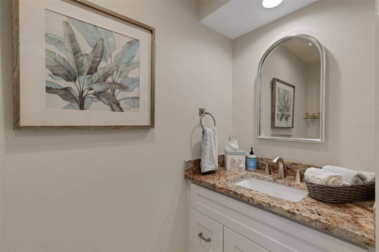 4806 PERIDIA BOULEVARD E, Bradenton, FL 34203 Half Bath