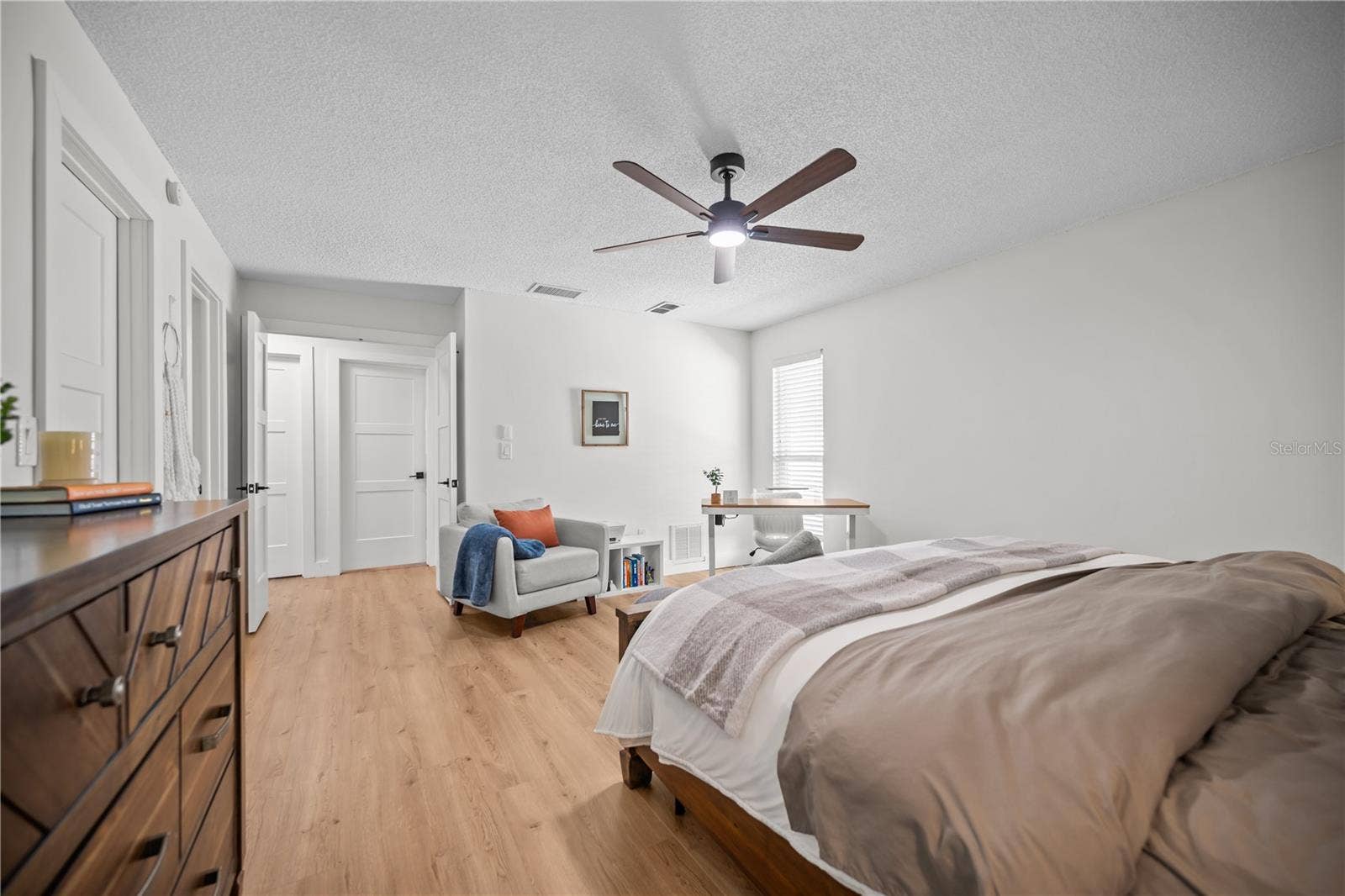 2365 MOORE HAVEN DRIVE E, Clearwater, FL 33763 2365 MOORE HAVEN DRIVE E, Clearwater, FL 33763