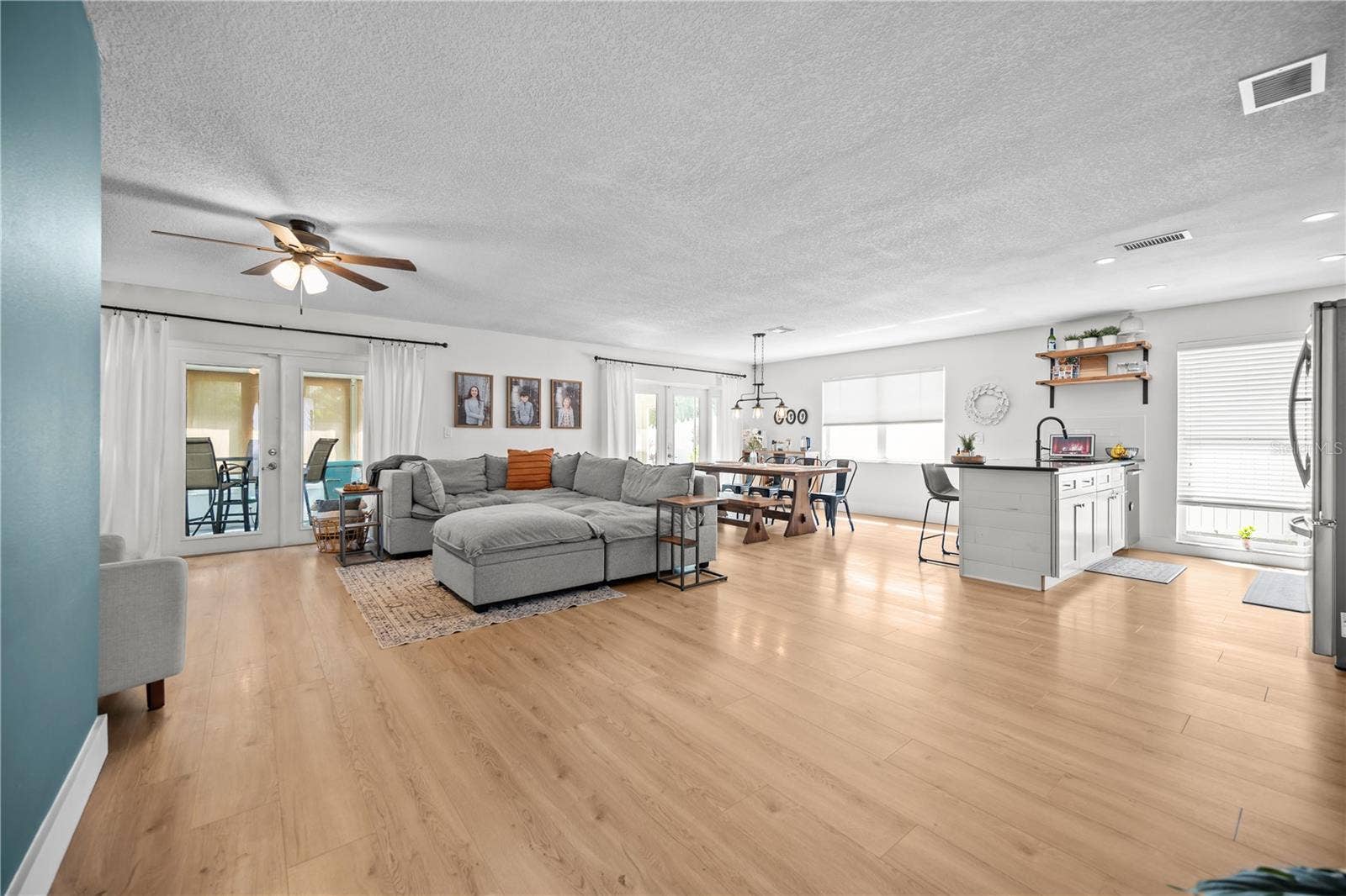 2365 MOORE HAVEN DRIVE E, Clearwater, FL 33763 2365 MOORE HAVEN DRIVE E, Clearwater, FL 33763