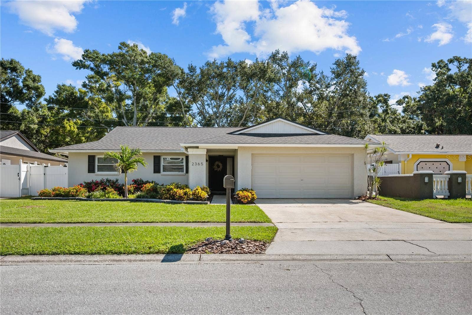 2365 MOORE HAVEN DRIVE E, Clearwater, FL 33763 2365 MOORE HAVEN DRIVE E, Clearwater, FL 33763