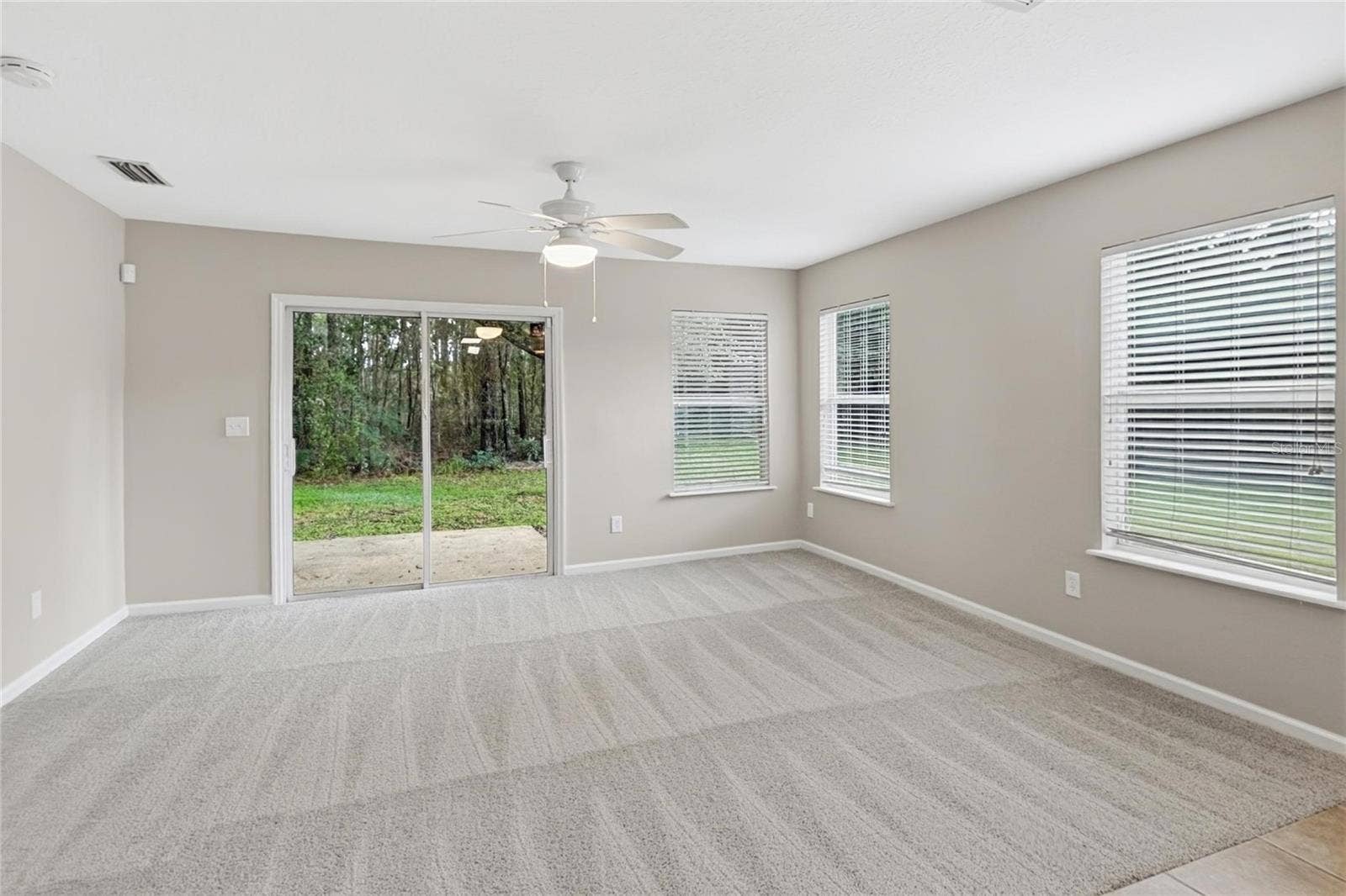 8050 LEAFCREST DRIVE, Jacksonville, FL 32244 8050 LEAFCREST DRIVE, Jacksonville, FL 32244