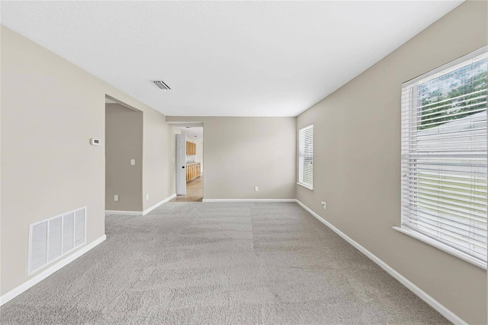 8050 LEAFCREST DRIVE, Jacksonville, FL 32244 8050 LEAFCREST DRIVE, Jacksonville, FL 32244