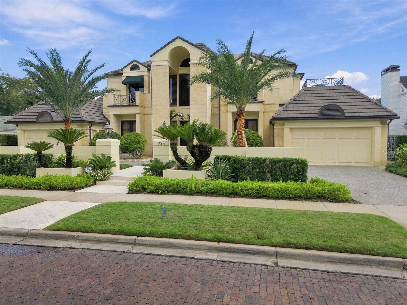 924 S GOLF VIEW STREET, Tampa, FL 33629 924 S GOLF VIEW STREET, Tampa, FL 33629