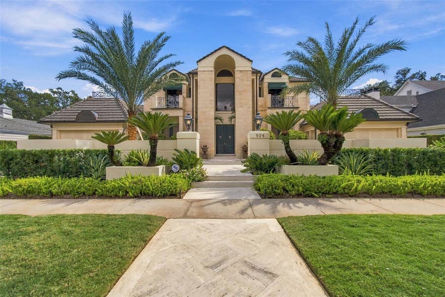 Property photo for 924 S GOLF VIEW STREET, Tampa, FL