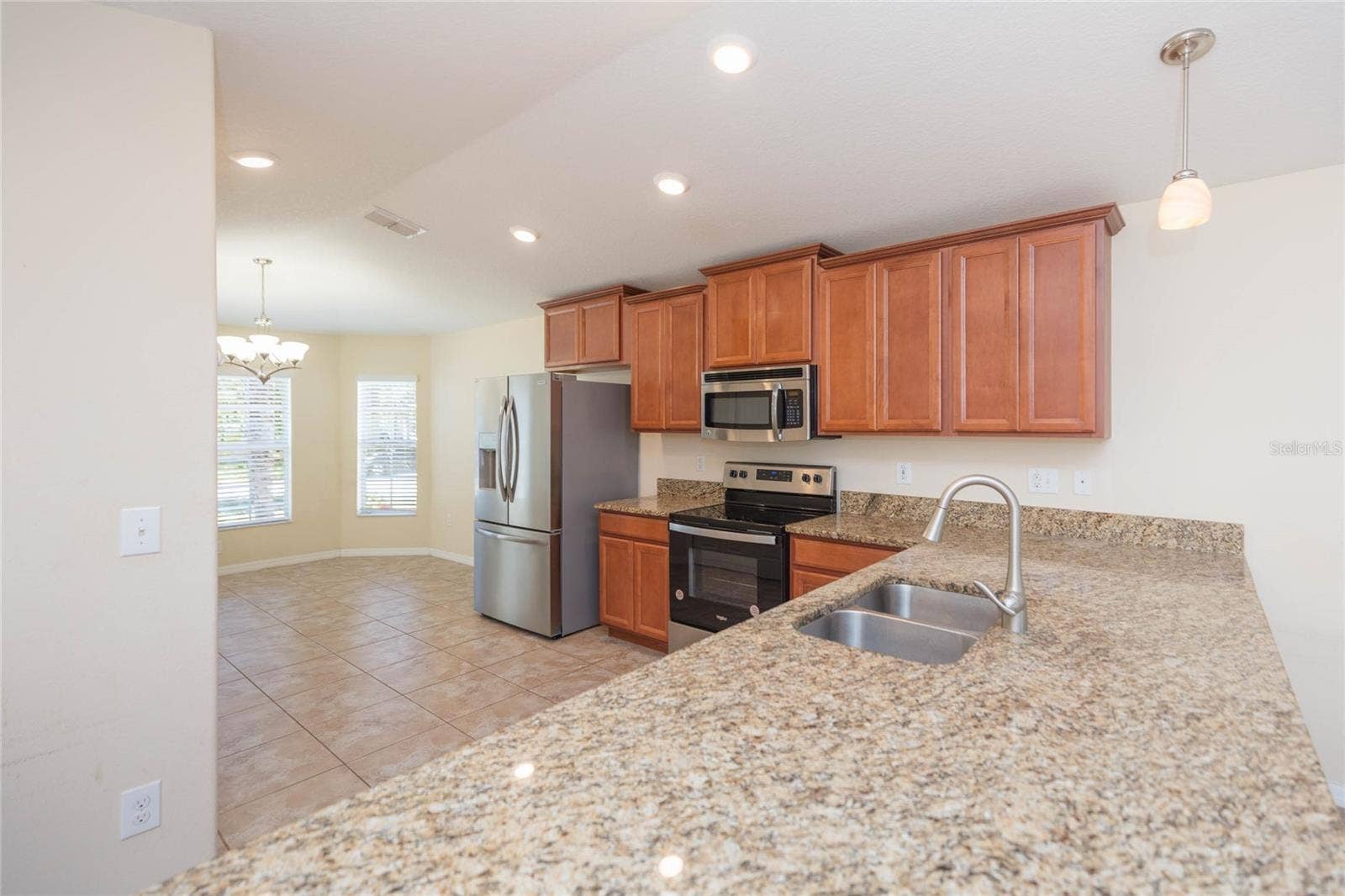 15406 DAKOTA SKY PLACE, Ruskin, FL 33573 15406 DAKOTA SKY PLACE, Ruskin, FL 33573