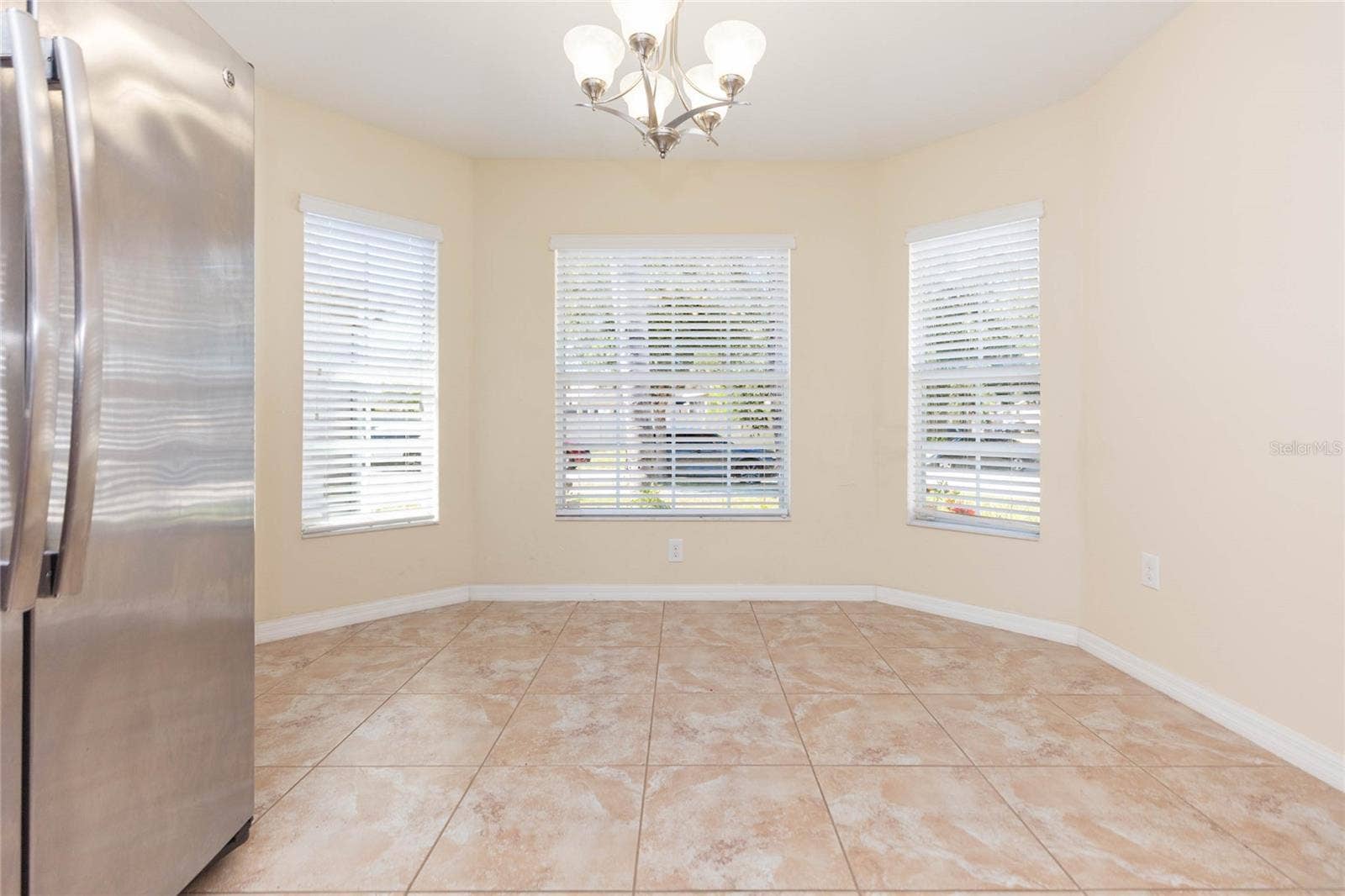 15406 DAKOTA SKY PLACE, Ruskin, FL 33573 15406 DAKOTA SKY PLACE, Ruskin, FL 33573