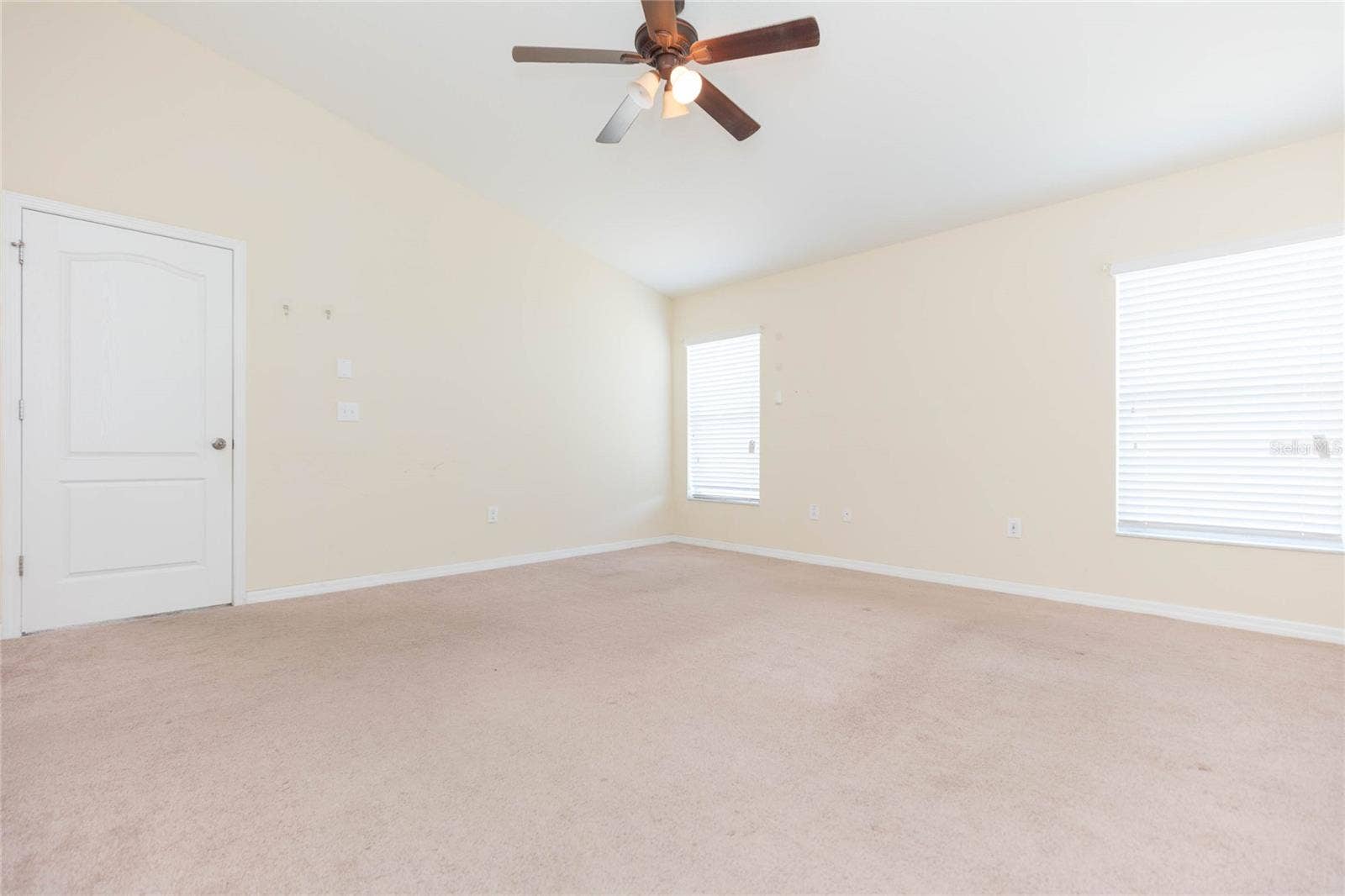 15406 DAKOTA SKY PLACE, Ruskin, FL 33573 15406 DAKOTA SKY PLACE, Ruskin, FL 33573