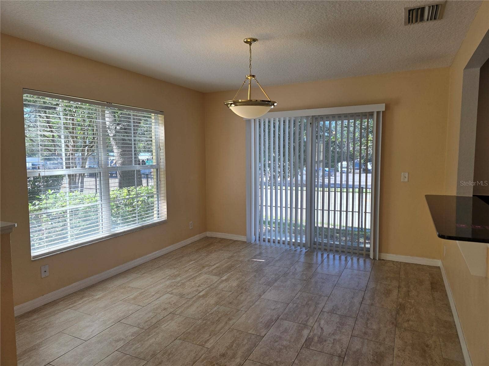 216 DRAW BRIDGE LANE, Valrico, FL 33594 216 DRAW BRIDGE LANE, Valrico, FL 33594