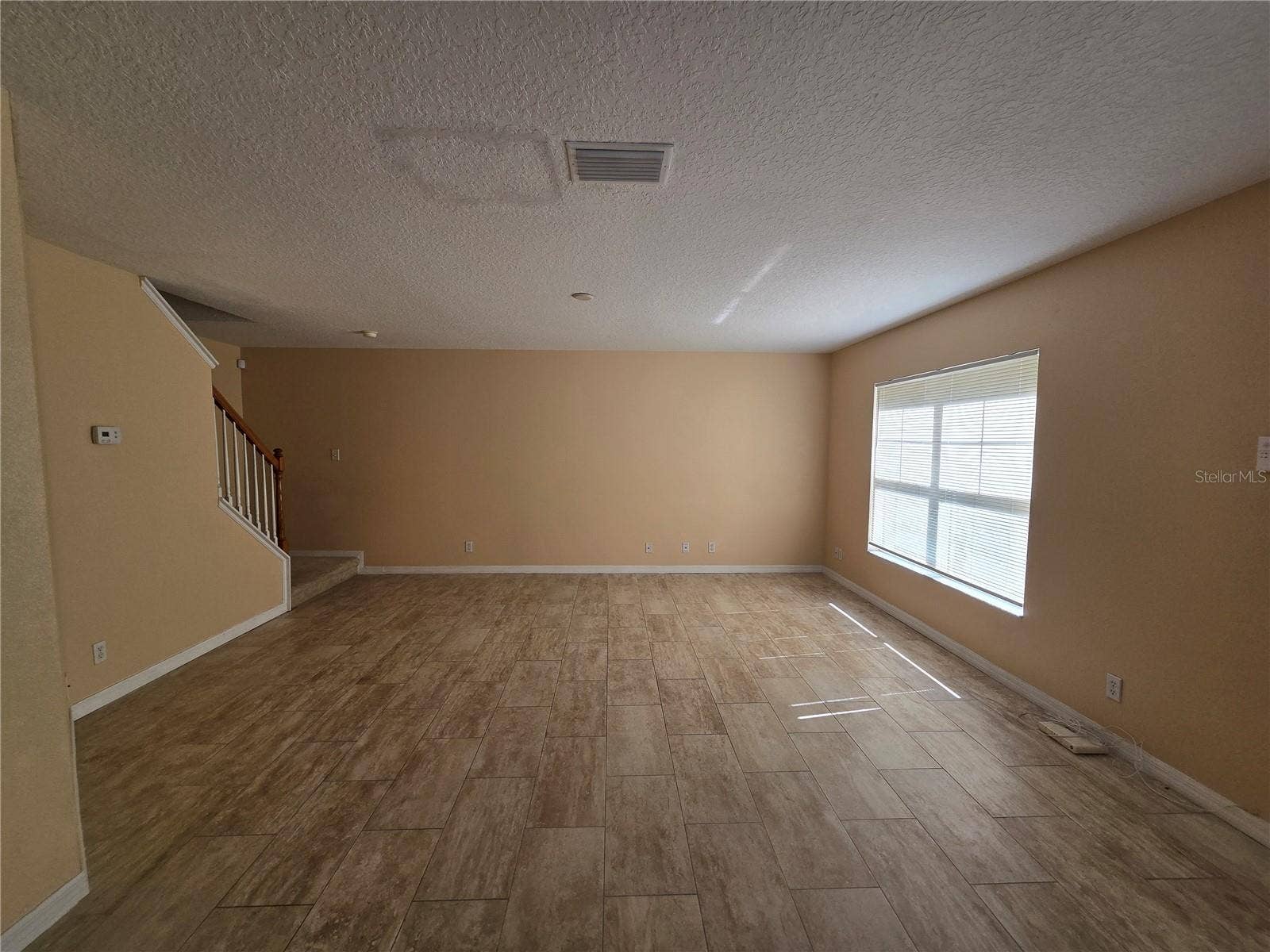 216 DRAW BRIDGE LANE, Valrico, FL 33594 216 DRAW BRIDGE LANE, Valrico, FL 33594