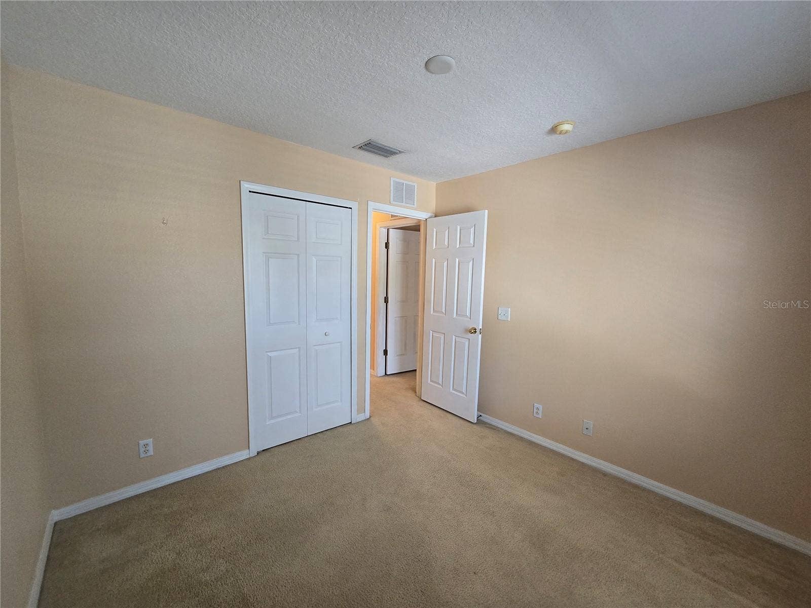 216 DRAW BRIDGE LANE, Valrico, FL 33594 216 DRAW BRIDGE LANE, Valrico, FL 33594