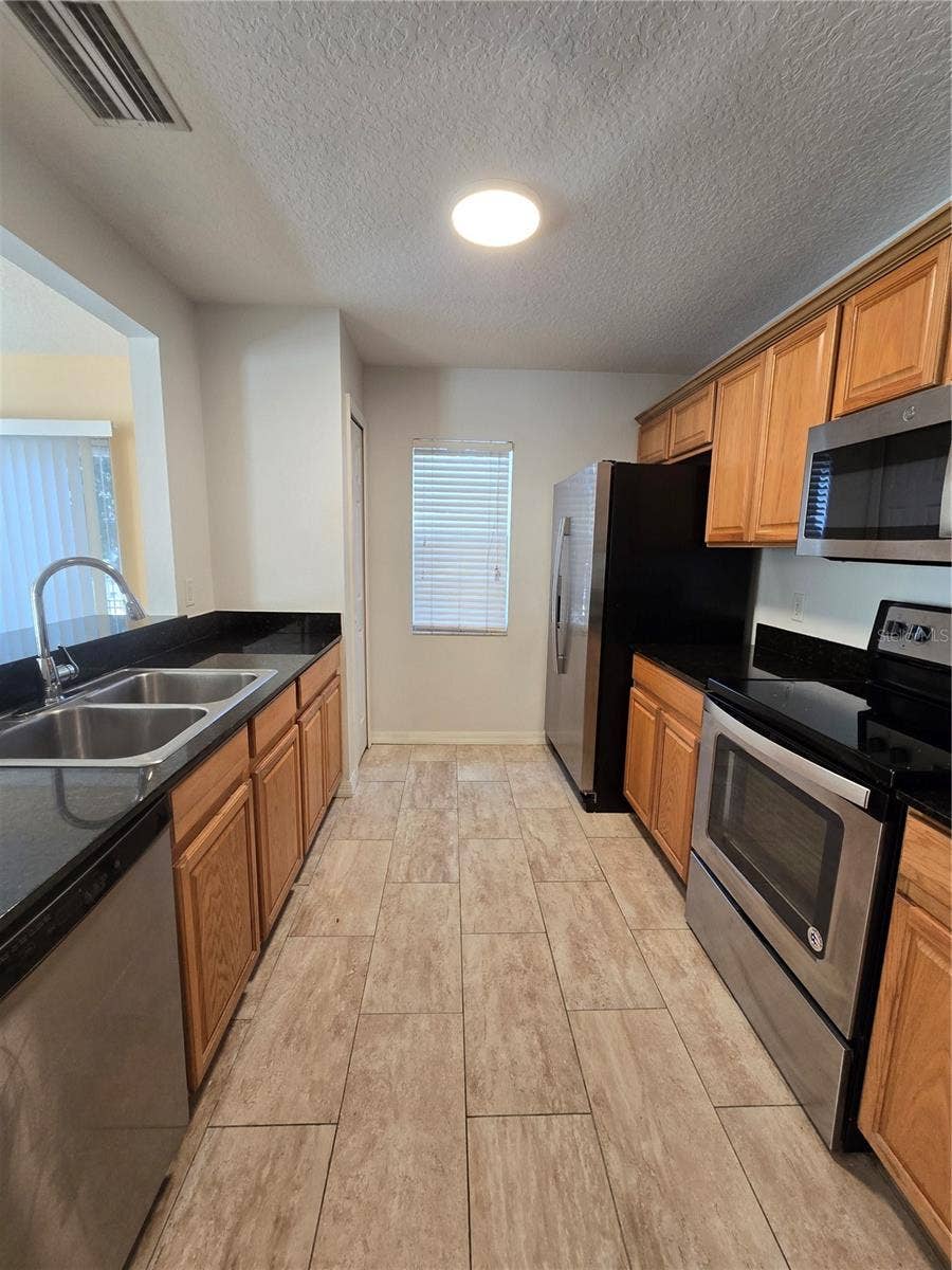 216 DRAW BRIDGE LANE, Valrico, FL 33594 216 DRAW BRIDGE LANE, Valrico, FL 33594