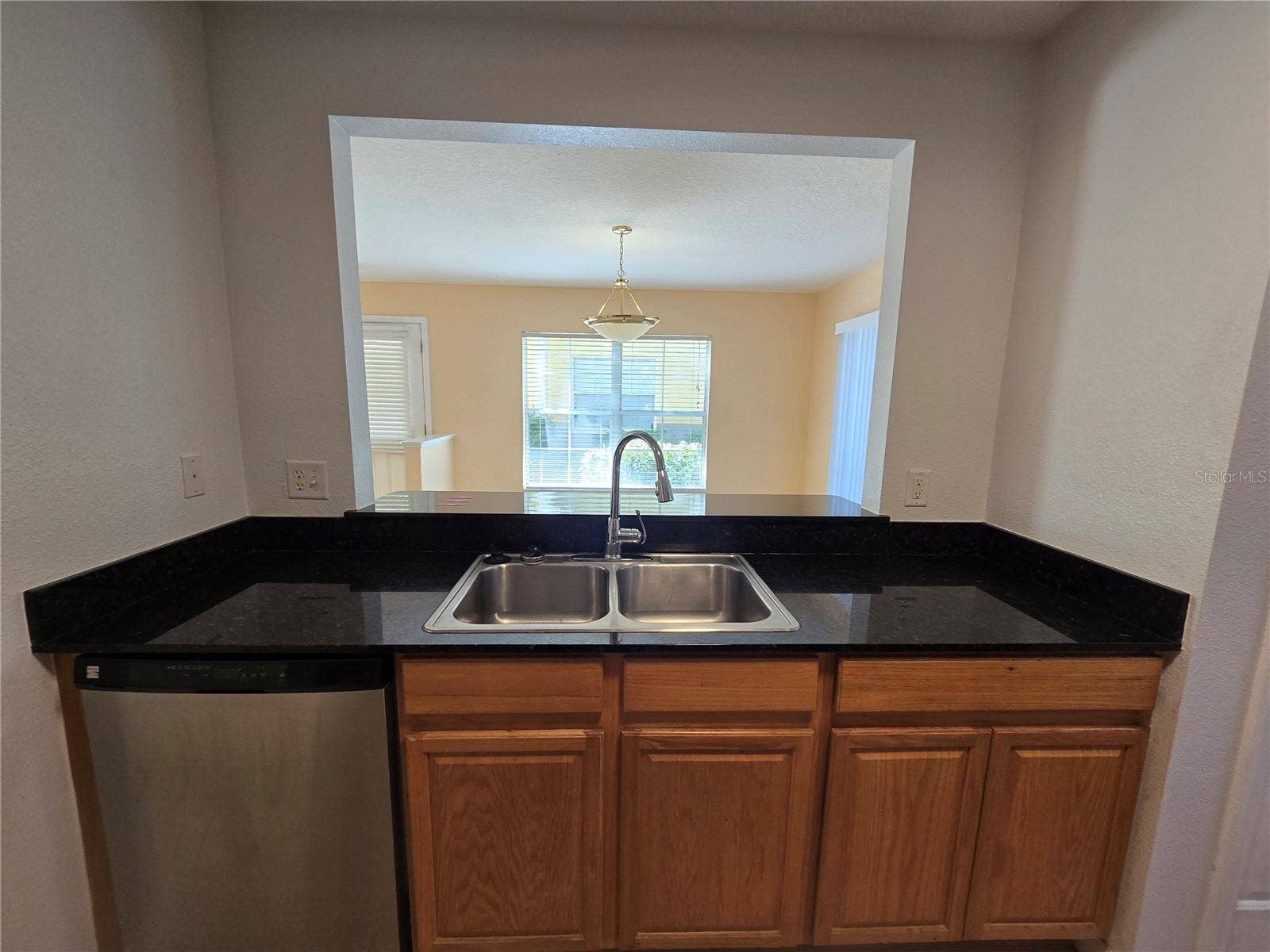 216 DRAW BRIDGE LANE, Valrico, FL 33594 216 DRAW BRIDGE LANE, Valrico, FL 33594