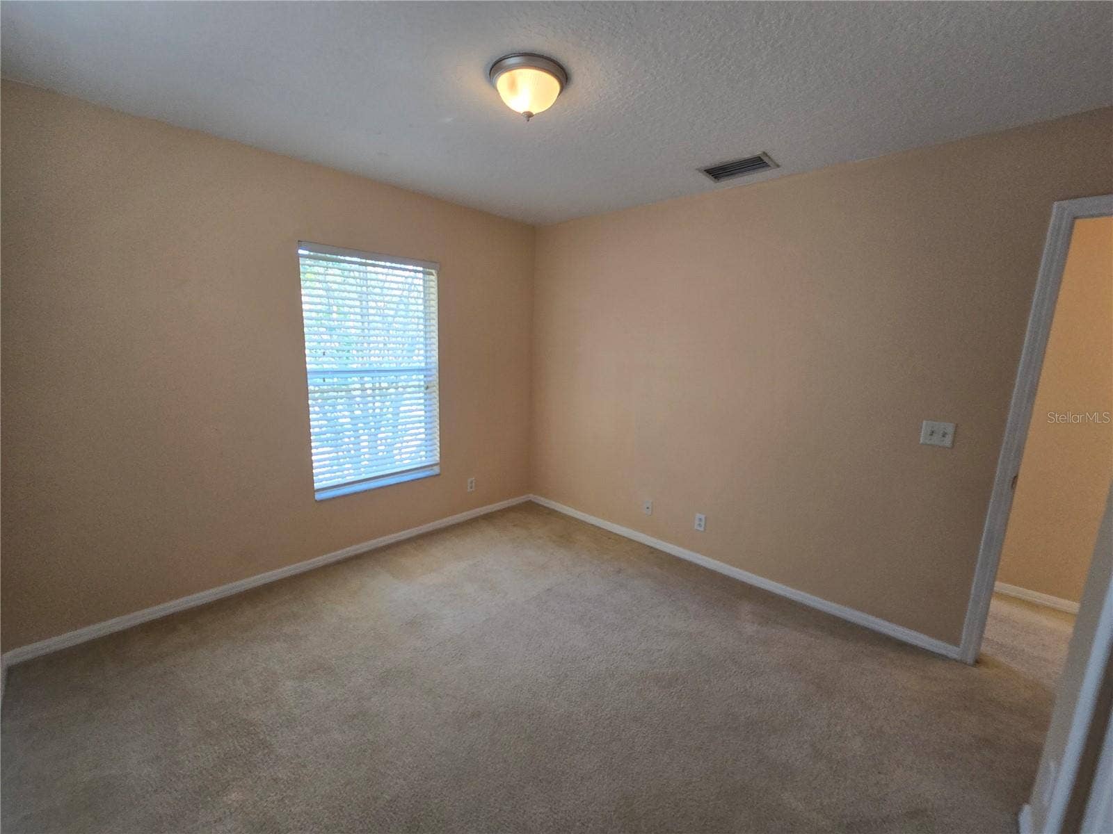 216 DRAW BRIDGE LANE, Valrico, FL 33594 216 DRAW BRIDGE LANE, Valrico, FL 33594