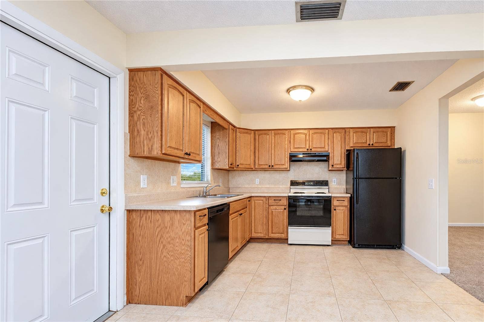 8445 CALAIS N, Pinellas Park, FL 33781 8445 CALAIS N, Pinellas Park, FL 33781