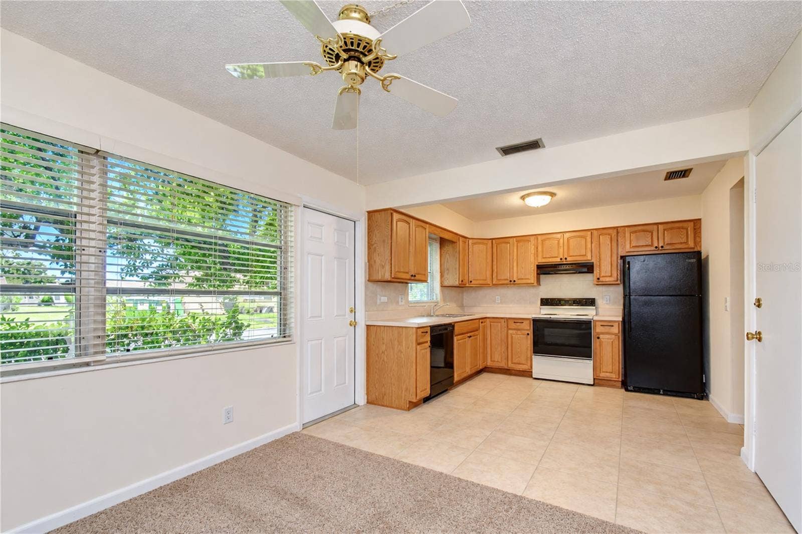 8445 CALAIS N, Pinellas Park, FL 33781 8445 CALAIS N, Pinellas Park, FL 33781