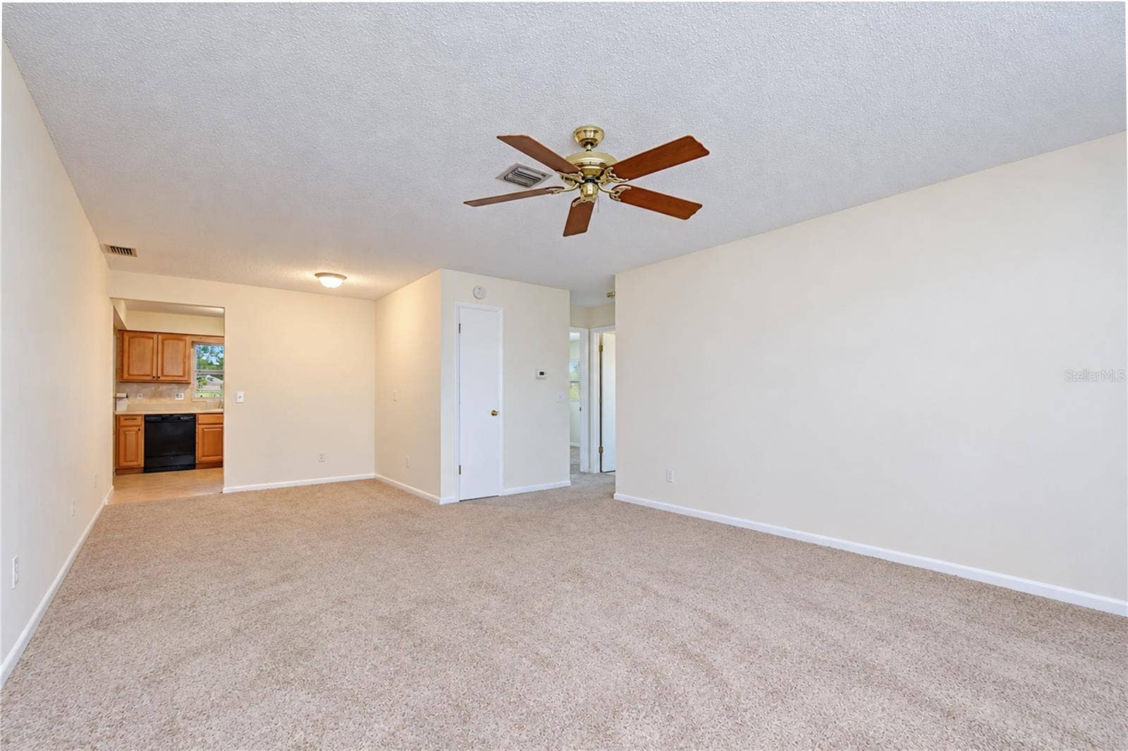 8445 CALAIS N, Pinellas Park, FL 33781 8445 CALAIS N, Pinellas Park, FL 33781