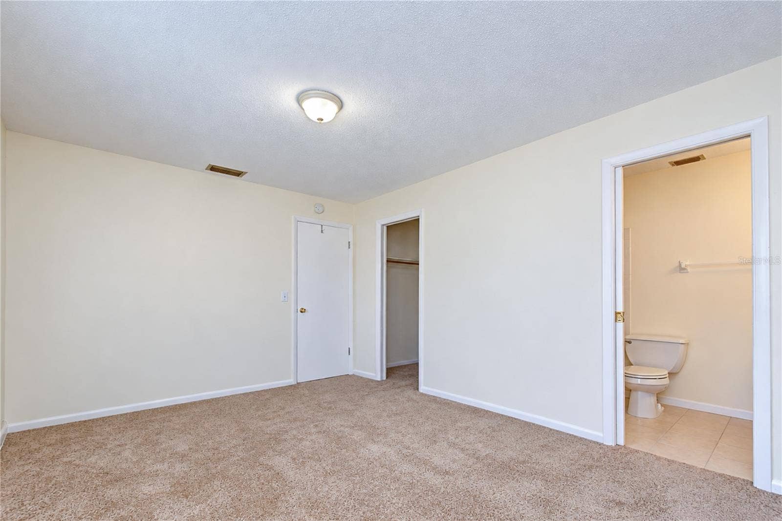 8445 CALAIS N, Pinellas Park, FL 33781 8445 CALAIS N, Pinellas Park, FL 33781