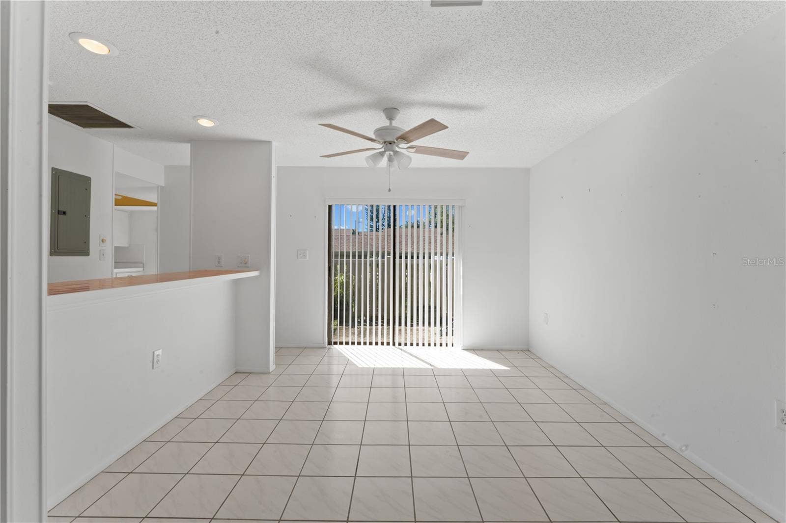 145 POOLE PLACE, Oldsmar, FL 34677 145 POOLE PLACE, Oldsmar, FL 34677