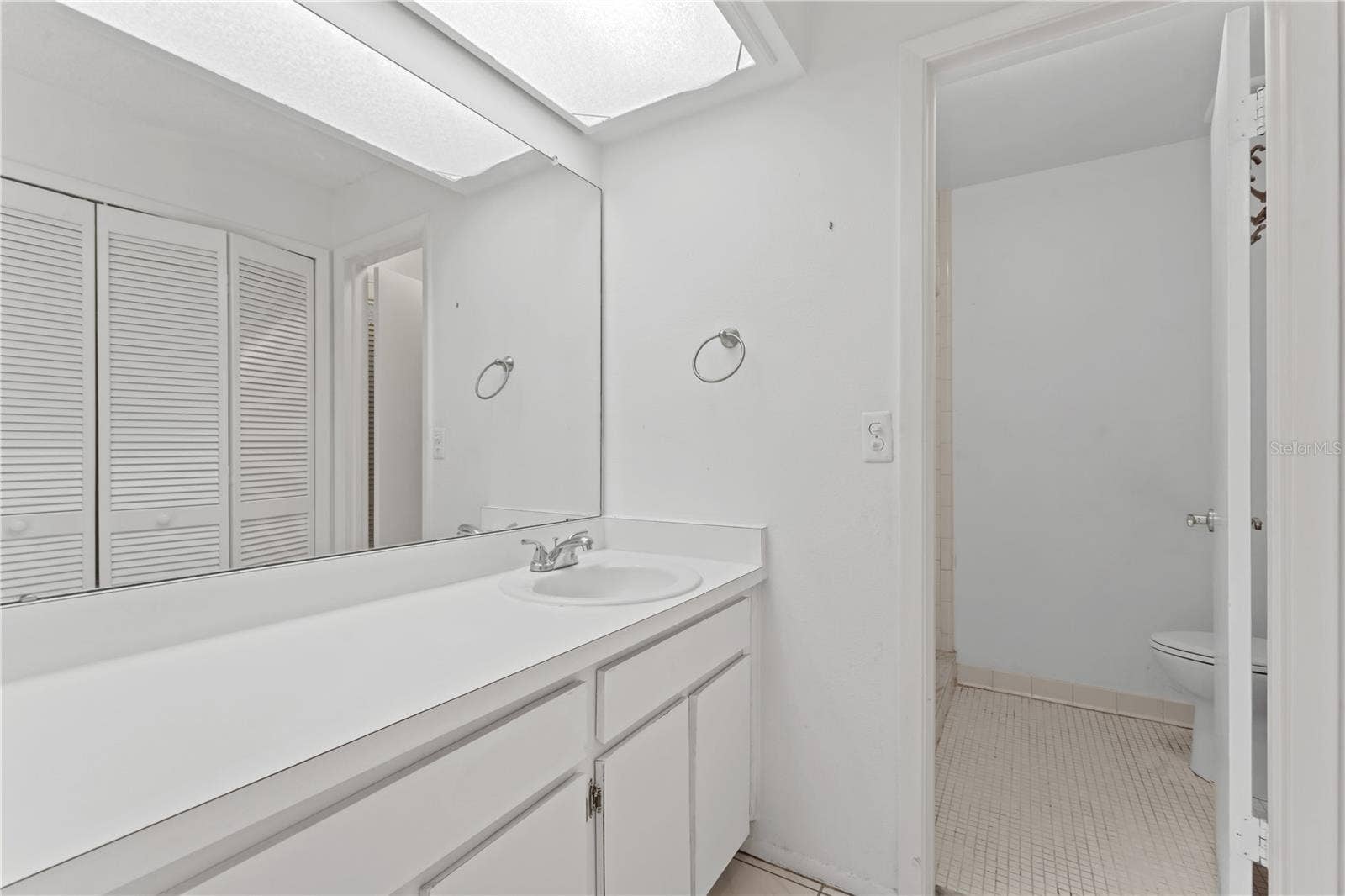145 POOLE PLACE, Oldsmar, FL 34677 145 POOLE PLACE, Oldsmar, FL 34677