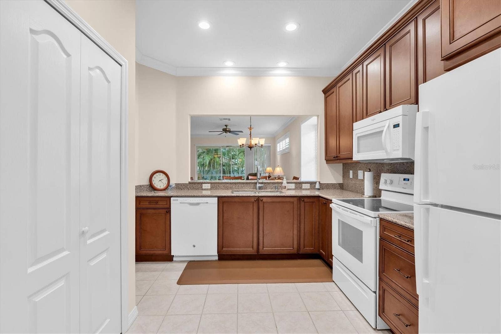 4795 PEBBLE BROOK DRIVE, Oldsmar, FL 34677 4795 PEBBLE BROOK DRIVE, Oldsmar, FL 34677