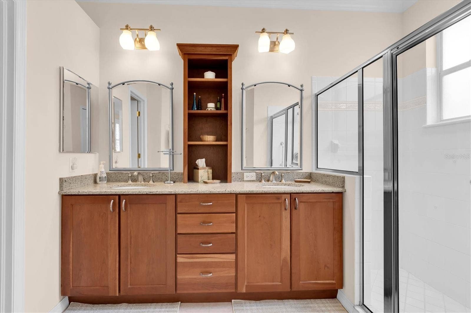 4795 PEBBLE BROOK DRIVE, Oldsmar, FL 34677 4795 PEBBLE BROOK DRIVE, Oldsmar, FL 34677