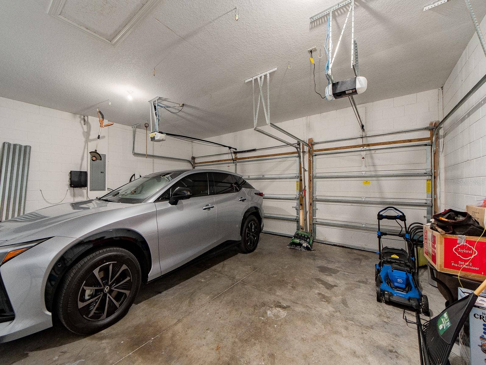 2267 50TH ST CIRCLE, Palmetto, FL 34221 3 car garage