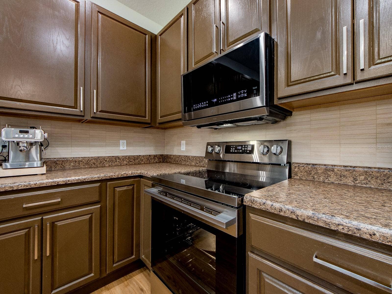 2267 50TH ST CIRCLE, Palmetto, FL 34221 Brand New appliances