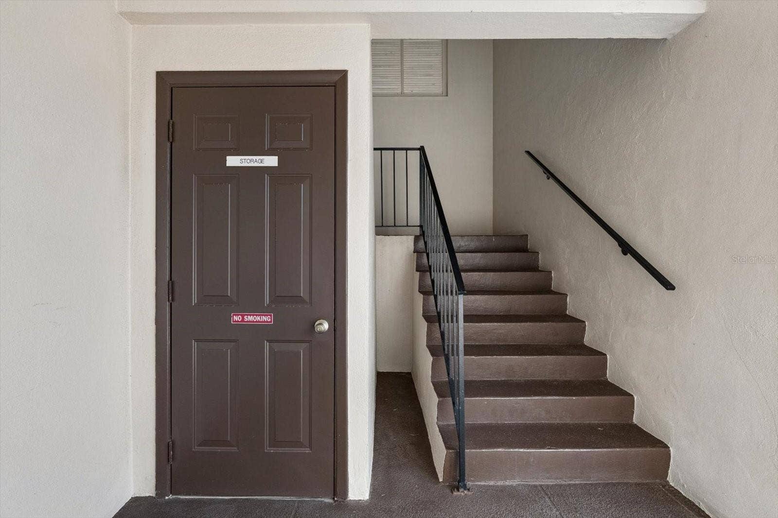 10190 IMPERIAL POINT DRIVE W, #24, Largo, FL 33774 10190 IMPERIAL POINT DRIVE W, #24, Largo, FL 33774